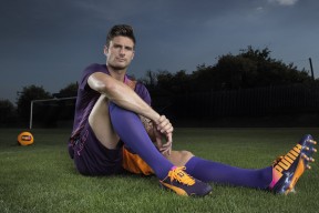 中国足球国家队体能恢复技术引入新设备，国家足球队体能标准