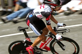 NBA历史最佳教练：波波维奇、菲尔杰克逊谁更伟大？他们的执教理念有何不同？