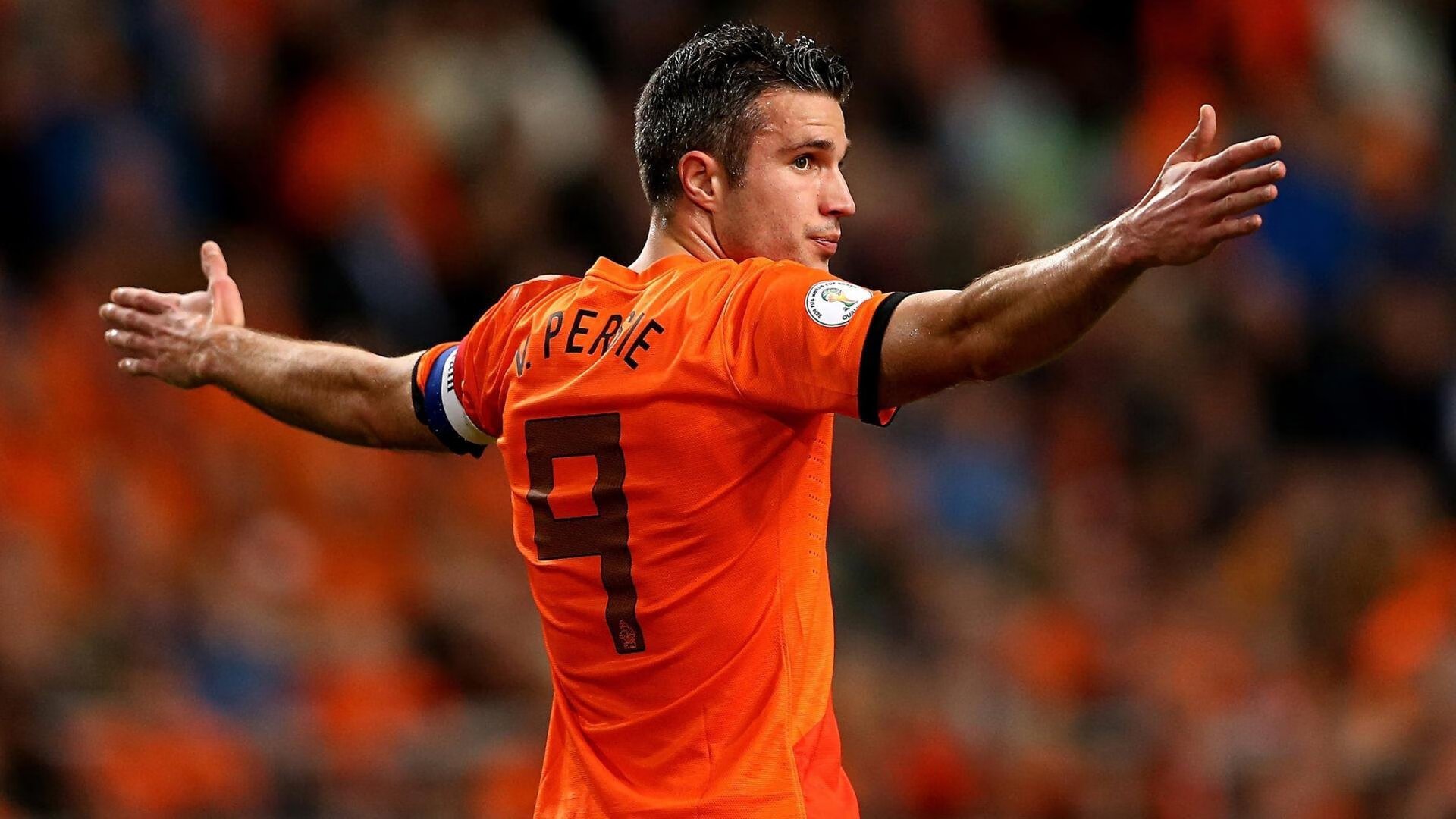 战术优化:教练如何应对季后赛的“变革”?